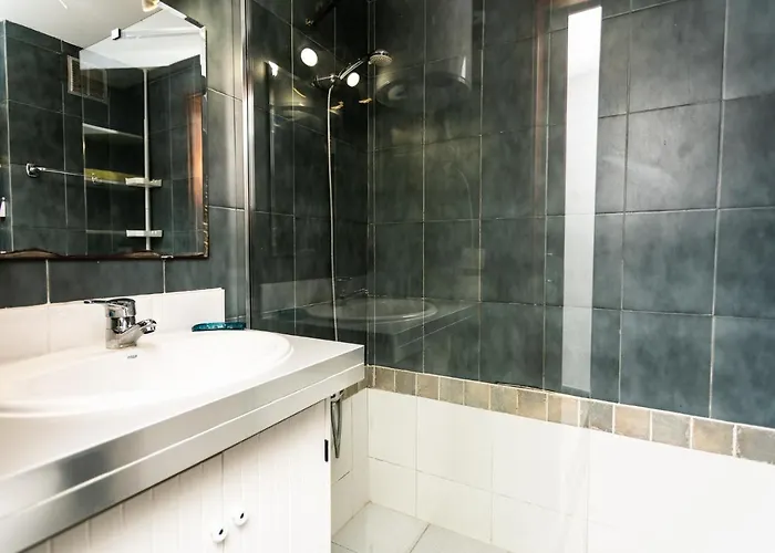 Raymanda203 Appartement *